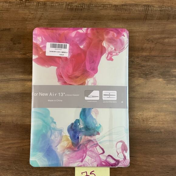 MacBook Air 13” 2018-2020 rainbow smoke design hardshell case - Picture 3 of 3